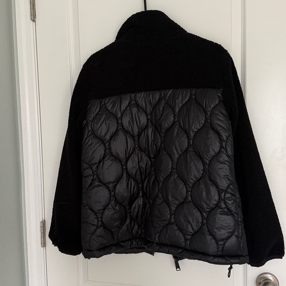 Koolaburra By UGG Teddy Quilted Jacket Size Medium Black - Picture 3 of 10